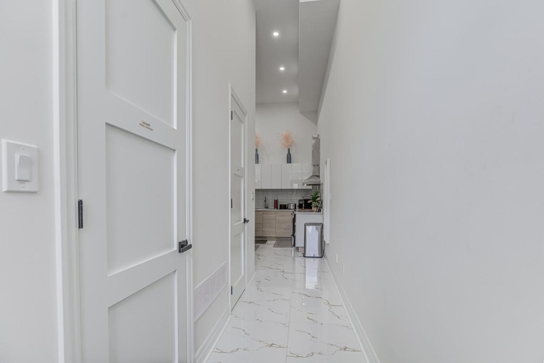 טורונטו Modern City Living -Newly Built מראה חיצוני תמונה
